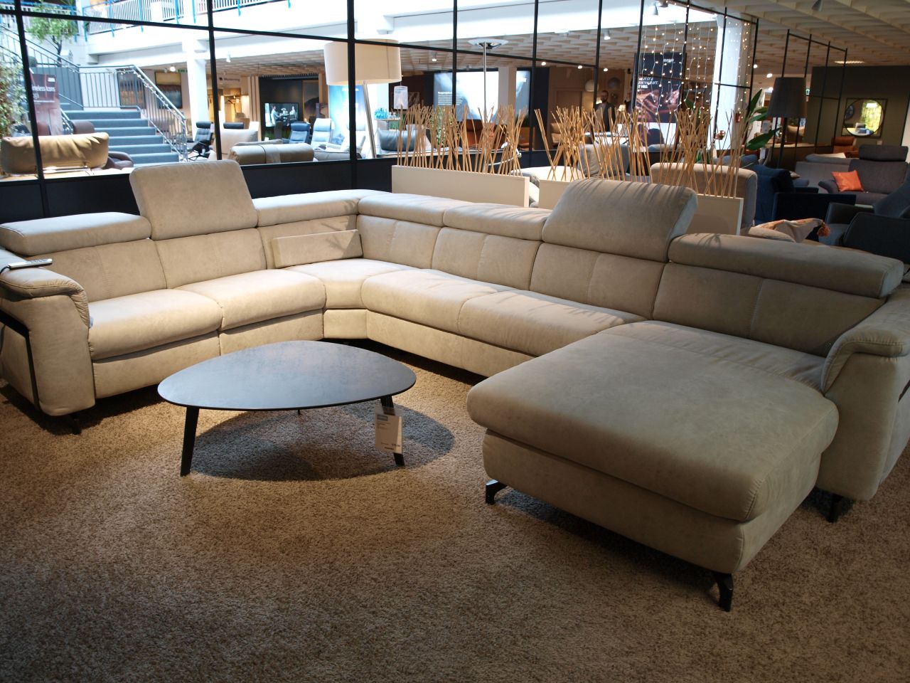 Großes Sofa Stoffbezug günstig im Abverkauf