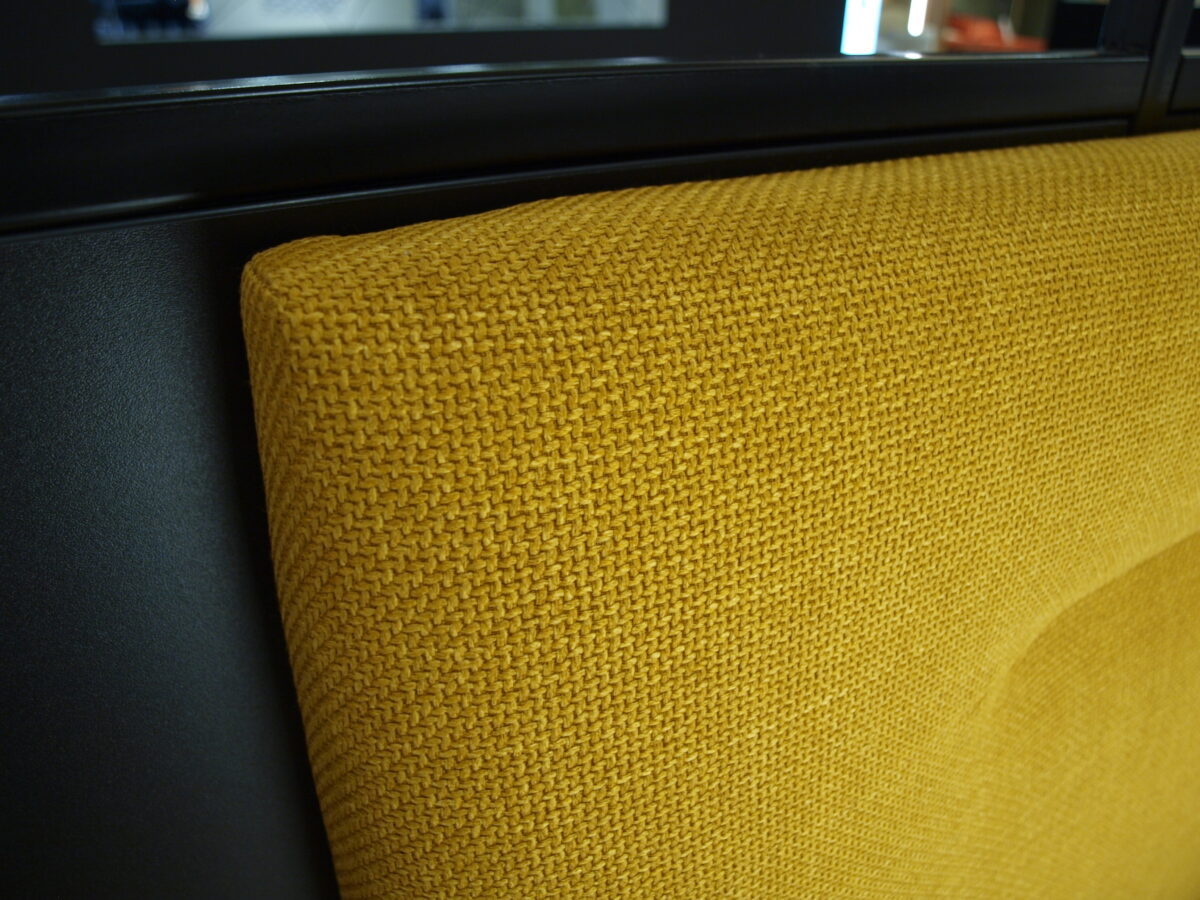 Design Boxspringbett 180 x 200 cm im Abverkauf