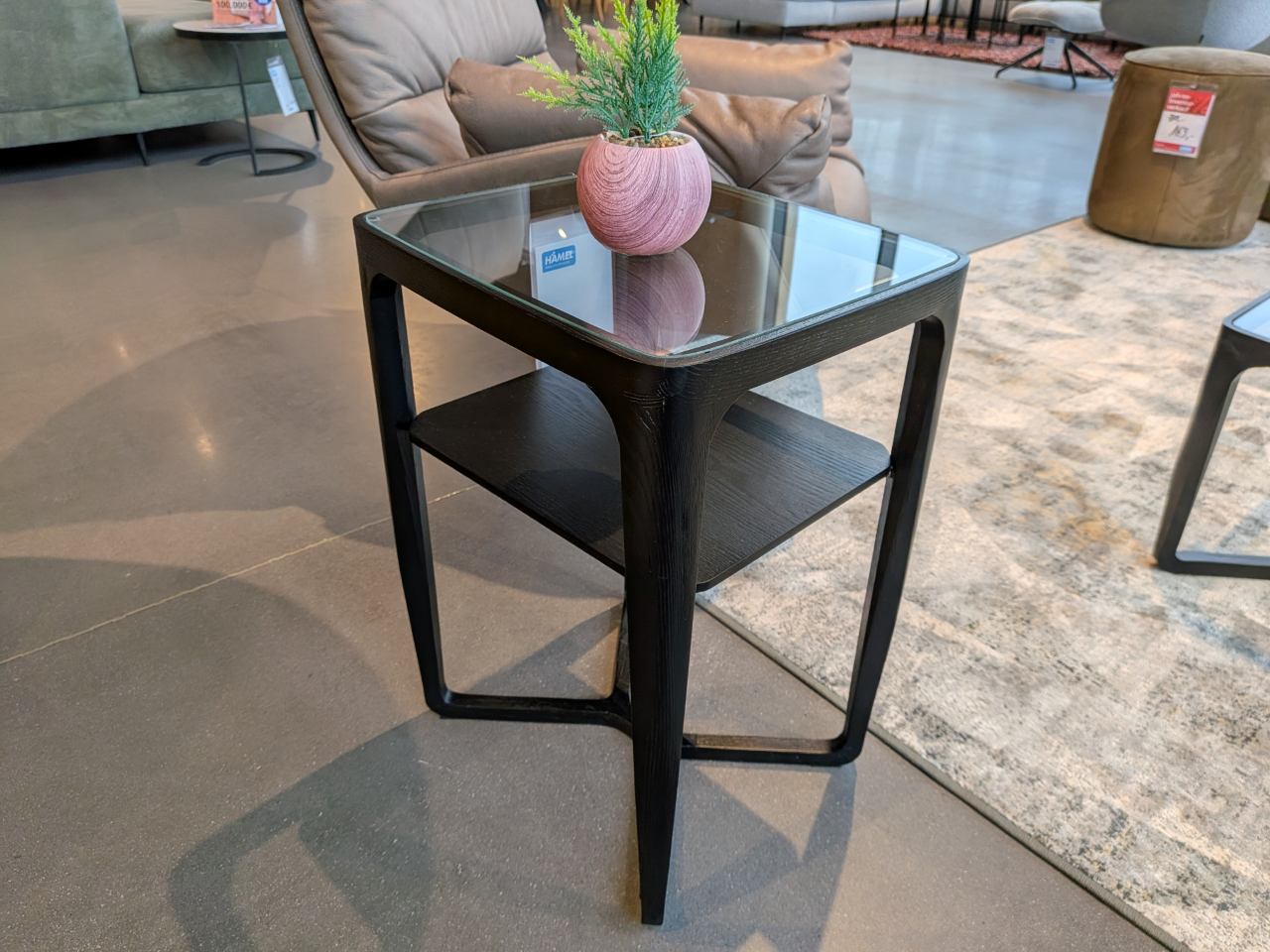 Moderner Beistelltisch Esche schwarz 55 cm hoch SALE