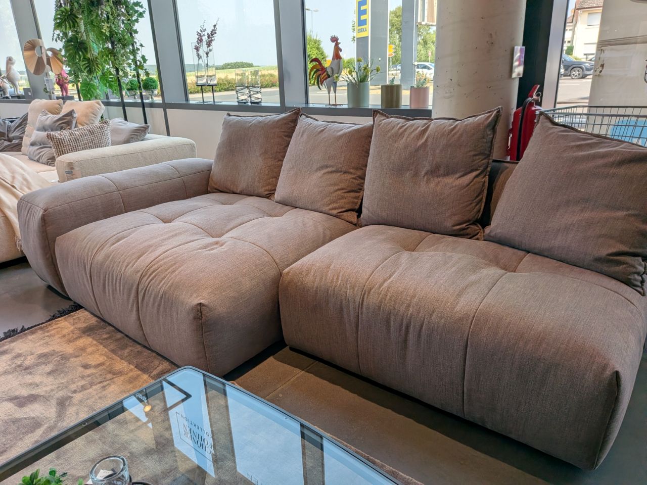 Trendiges Sofa Stoff 291 cm breit Ausstellungsstück